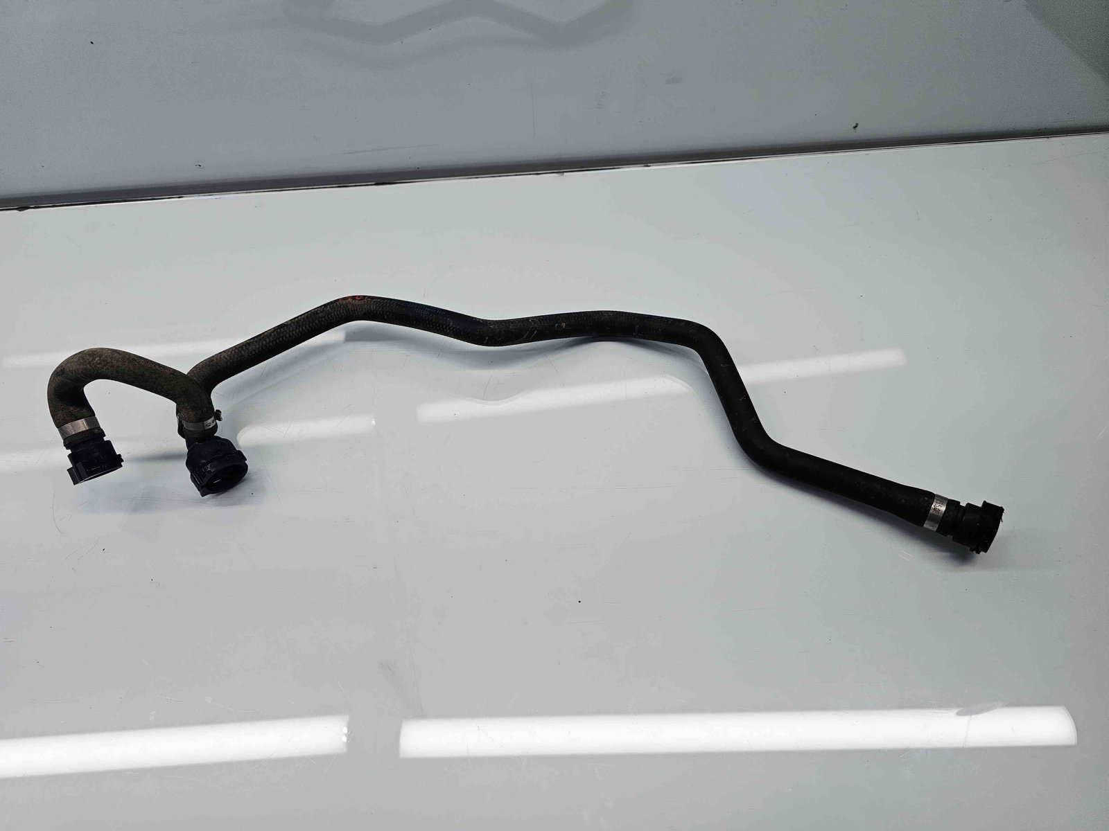 Furtun apa Bmw 5 (F10) [Fabr 2011-2016] 8509102 2.0 N47D20 160KW / 218CP - imagine 1