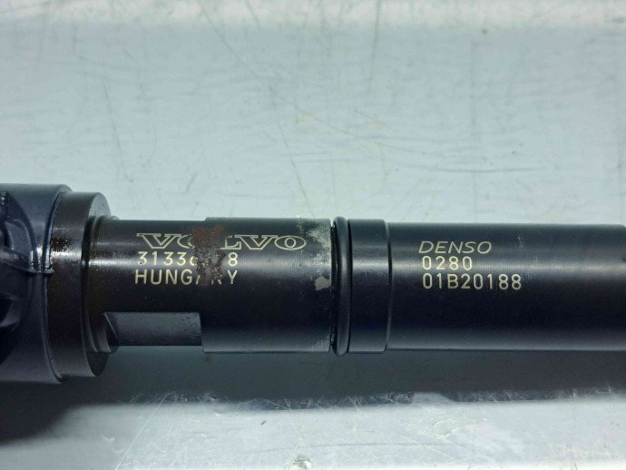 Injector Volvo V40 II Facelift [Fabr 2013-2019] 31336878 2.0 D4204T8 88KW / 120CP