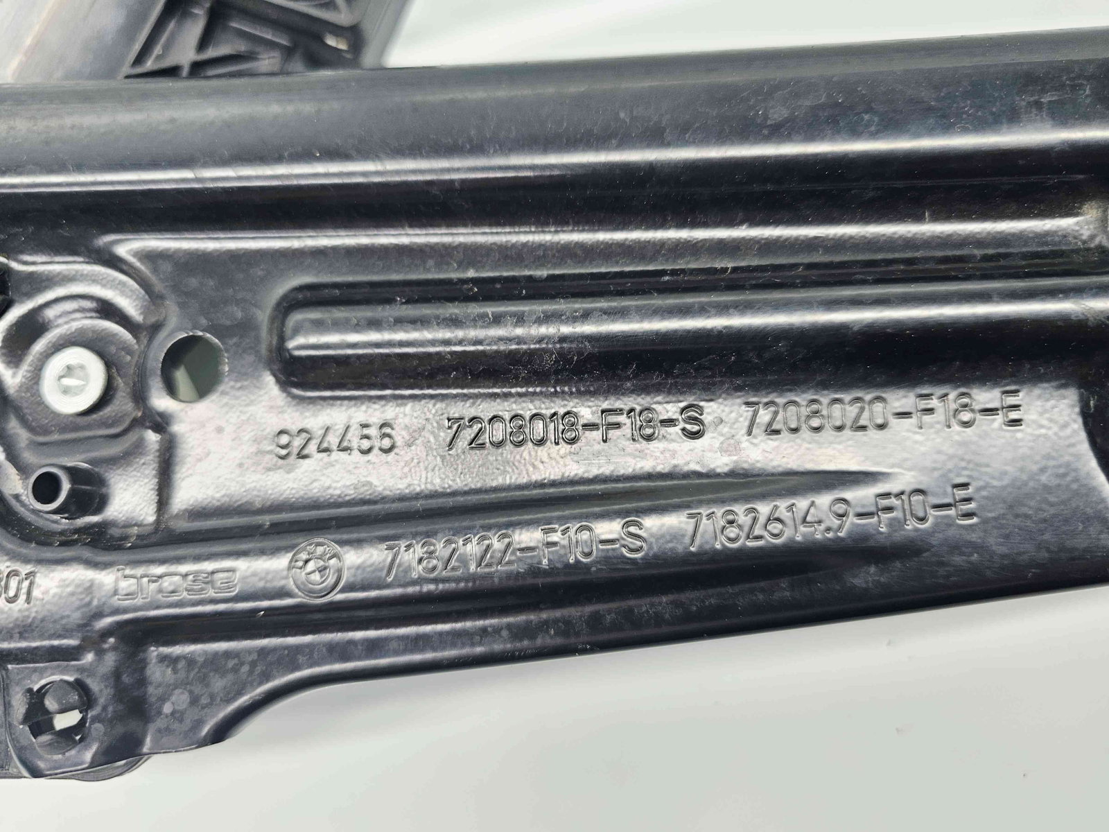 Macara electrica geam dreapta fata Bmw 5 (F10) [Fabr 2011-2016] - imagine 2