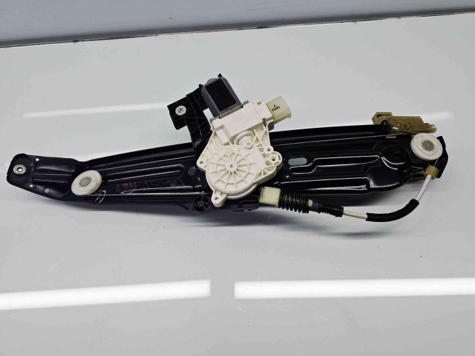Macara electrica geam dreapta fata Bmw 5 (F10) [Fabr 2011-2016]