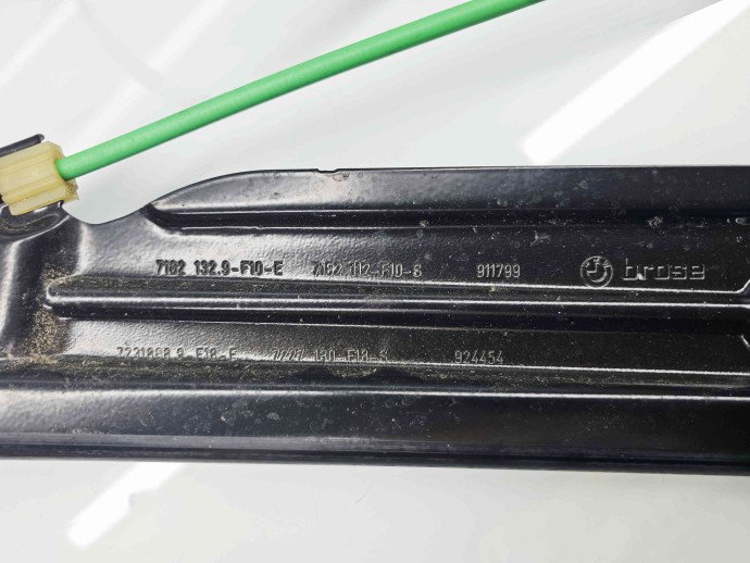 Macara electrica geam dreapta spate Bmw 5 (F10) [Fabr 2011-2016]