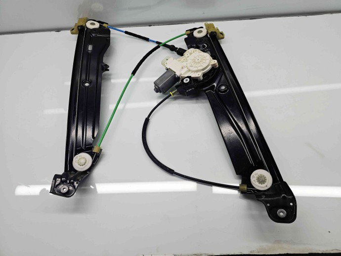 Macara electrica geam dreapta spate Bmw 5 (F10) [Fabr 2011-2016]