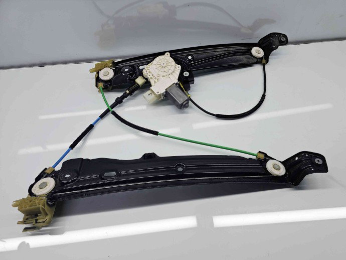 Macara electrica geam dreapta spate Bmw 5 (F10) [Fabr 2011-2016]