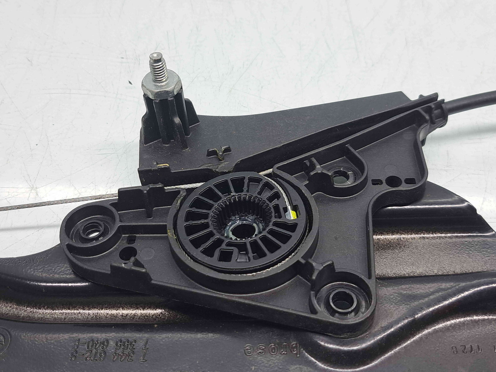 Macara electrica geam dreapta spate Bmw X3 (F25) [Fabr 2010-2017] - imagine 2