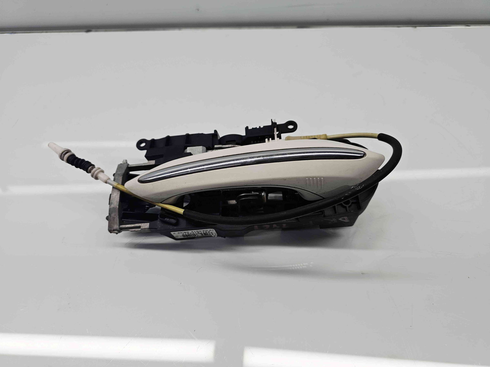 Maner usa dreapta fata Bmw 5 (F10) [Fabr 2011-2016] - imagine 3