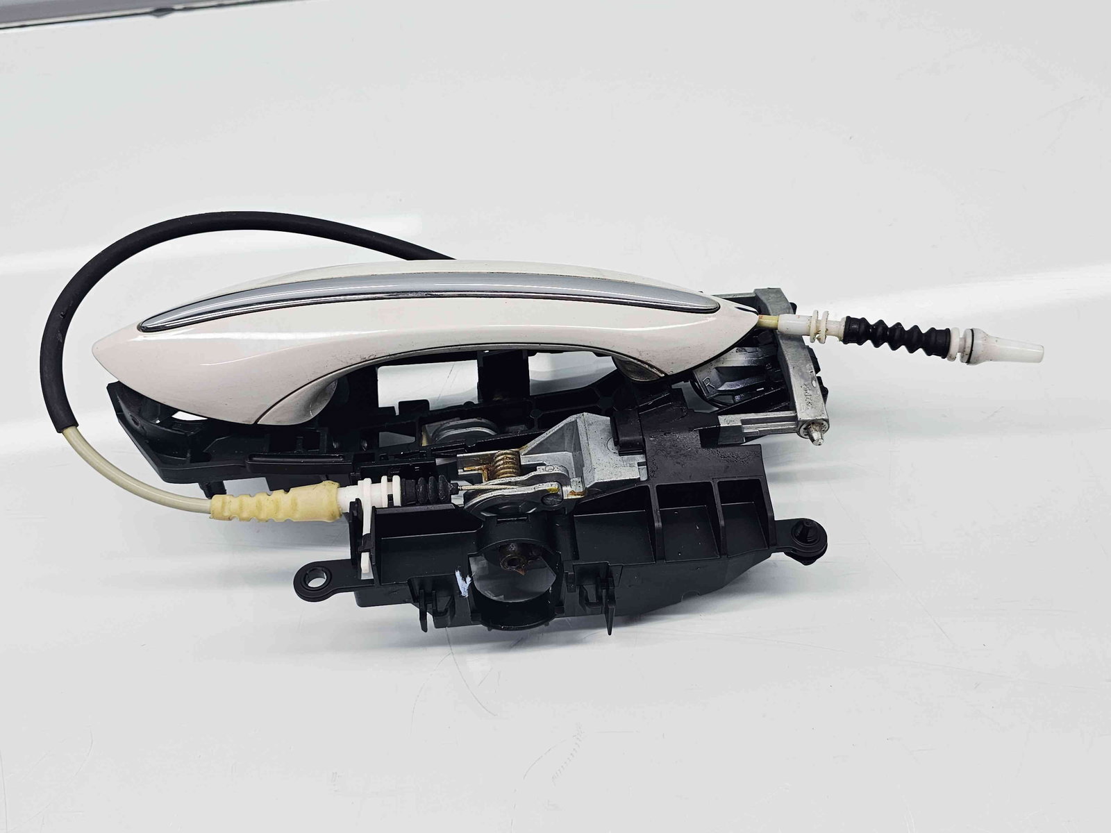 Maner usa dreapta spate Bmw 5 (F10) [Fabr 2011-2016] - imagine 1