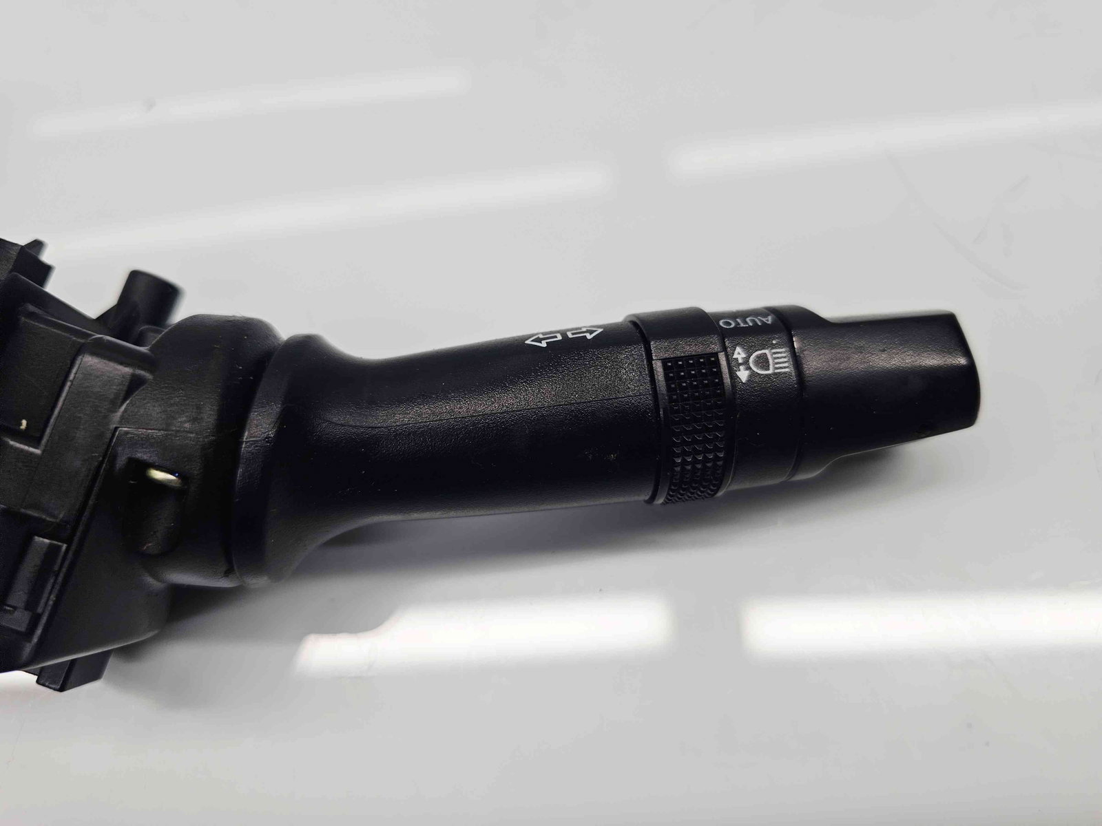 Maneta semnalizare Kia Sportage III [Fabr 2010-2016] 93410-1M630 - imagine 3