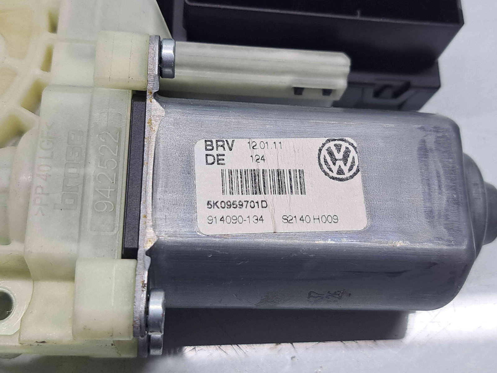 Motoras geam dreapta fata Volkswagen Golf 6 (5K1) [Fabr 2009-2013] - imagine 3