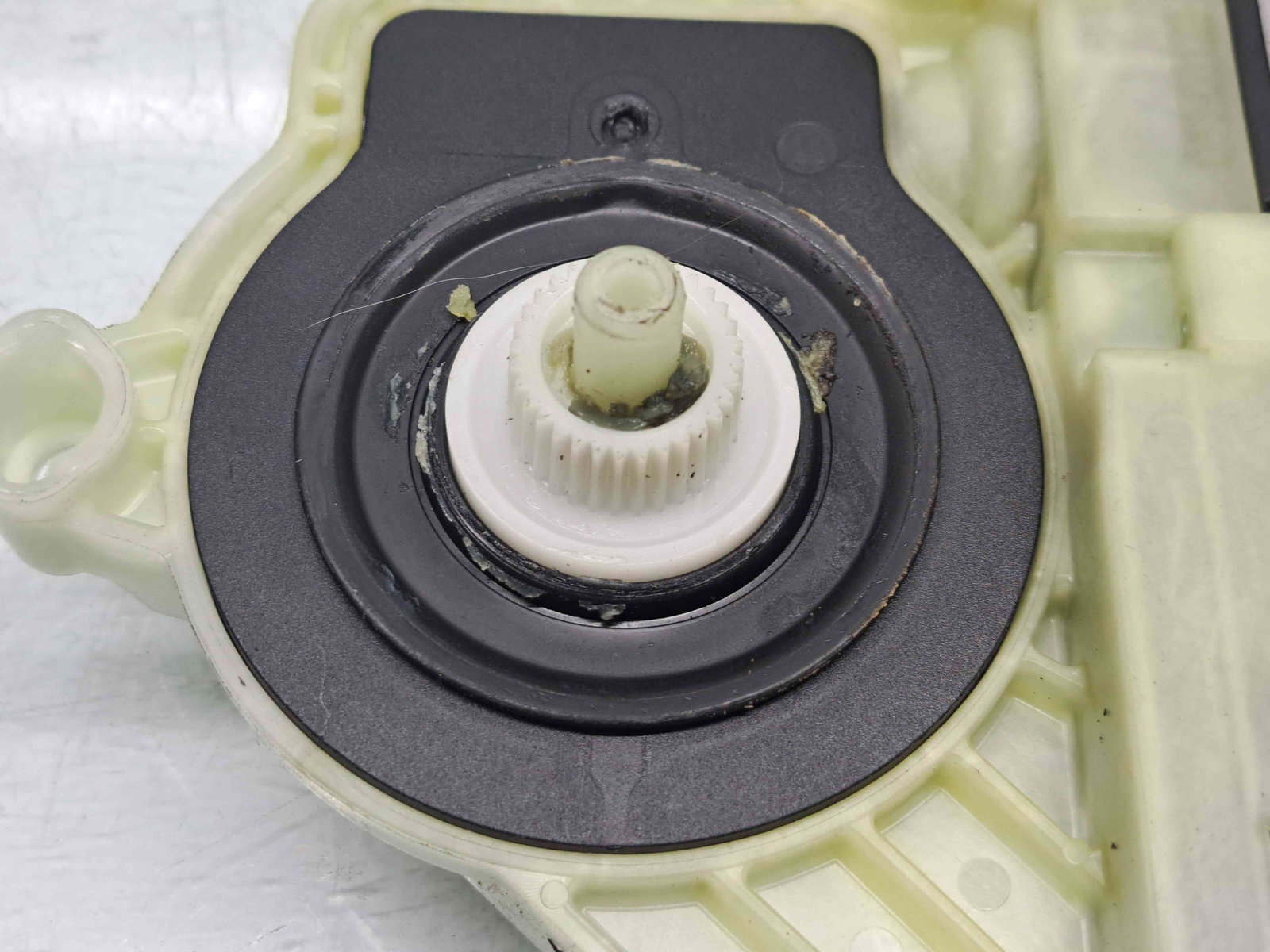 Motoras geam dreapta fata Volkswagen Golf 6 (5K1) [Fabr 2009-2013] - imagine 5