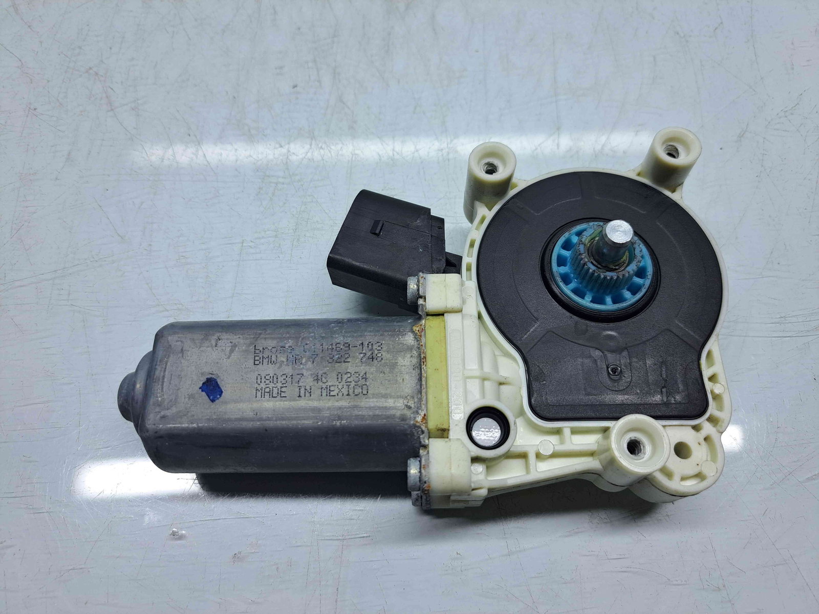 Motoras geam dreapta spate Bmw X3 (F25) [Fabr 2010-2017] - imagine 2