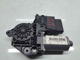 Motoras geam dreapta spate Volkswagen Golf 6 (5K1) [Fabr 2009-2013]