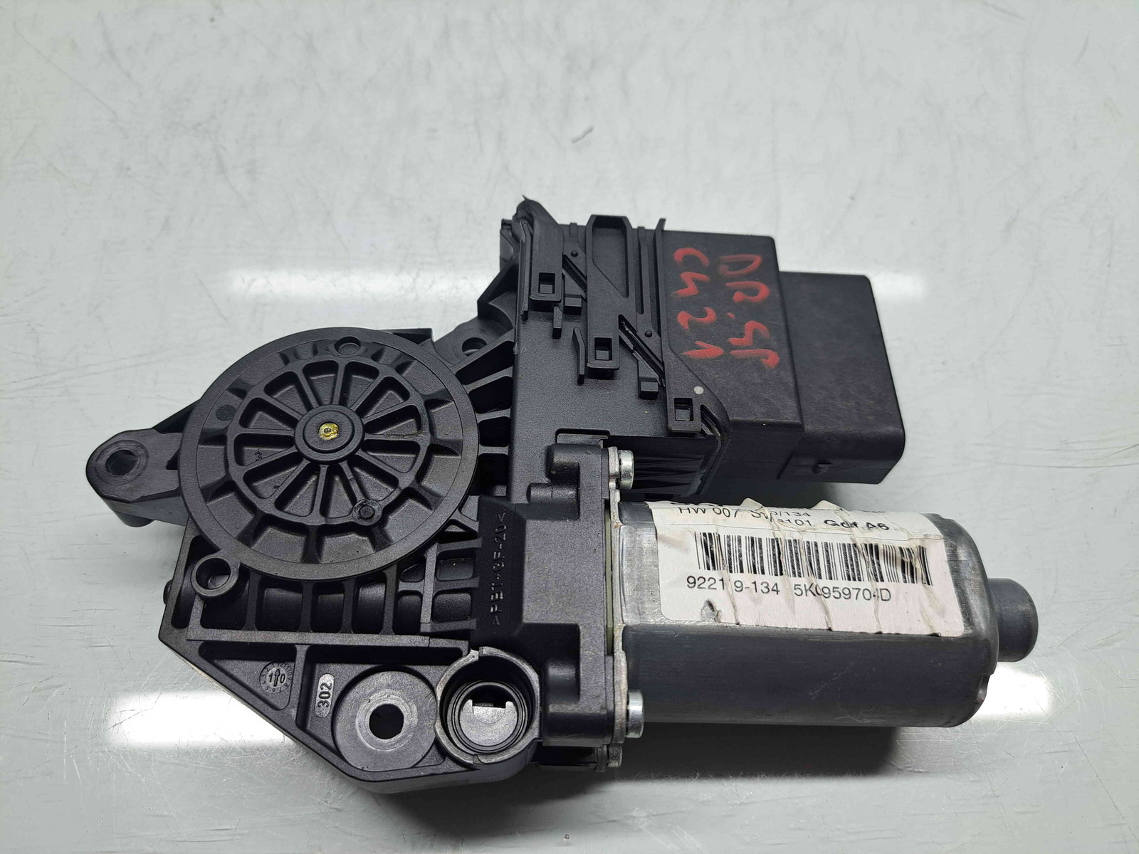 Motoras geam dreapta spate Volkswagen Golf 6 (5K1) [Fabr 2009-2013]
