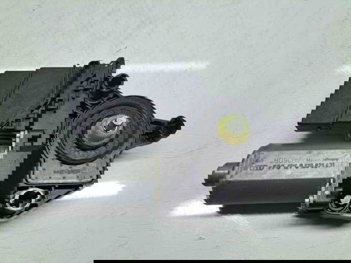 Motoras geam dreapta spate Volkswagen Golf 6 (5K1) [Fabr 2009-2013]