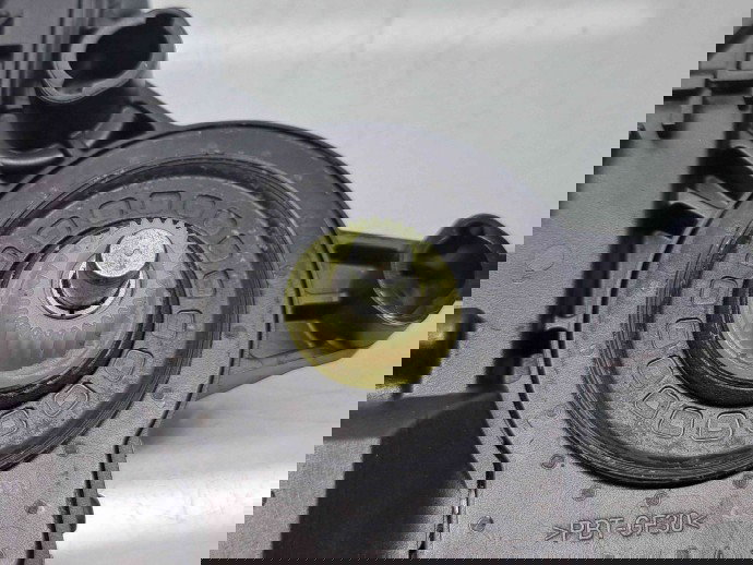 Motoras geam dreapta spate Volkswagen Golf 6 (5K1) [Fabr 2009-2013]