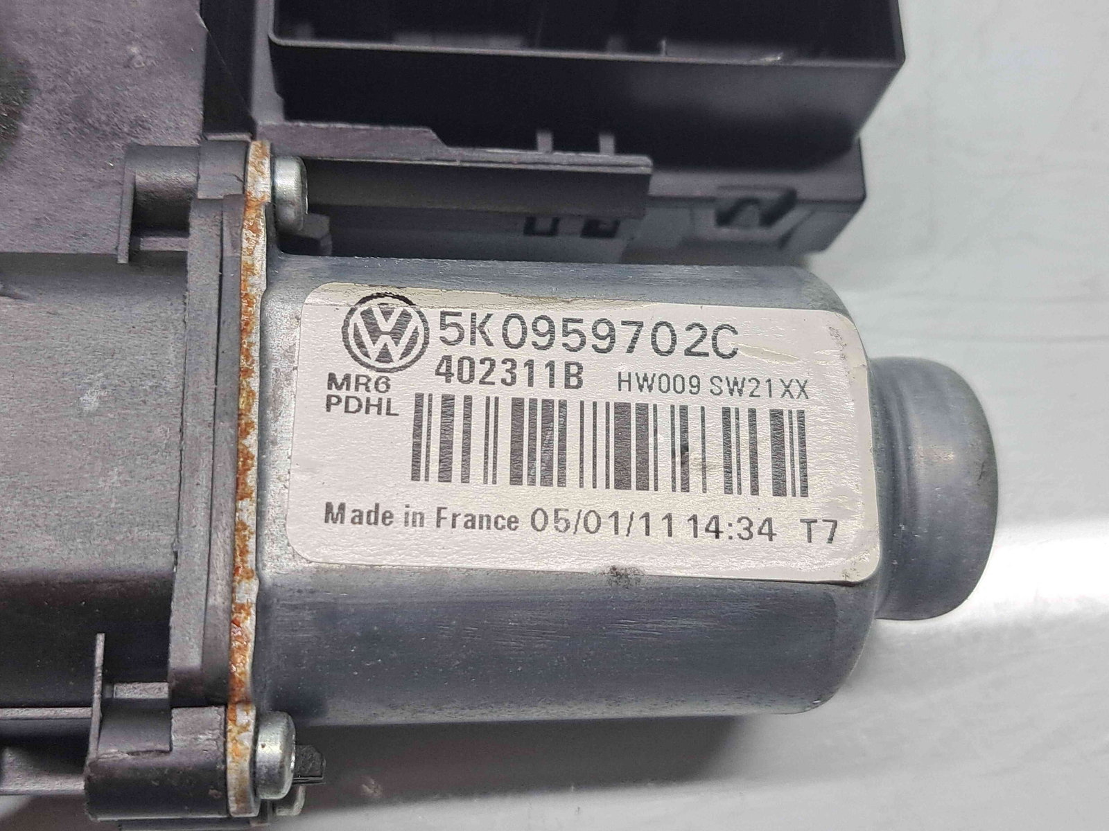 Motoras geam stanga fata Volkswagen Golf 6 (5K1) [Fabr 2009-2013] - imagine 3