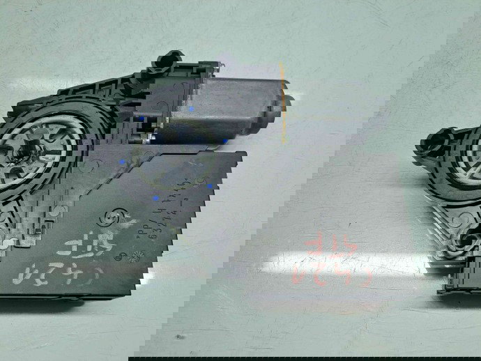 Motoras geam stanga fata Volkswagen Golf 6 (5K1) [Fabr 2009-2013]