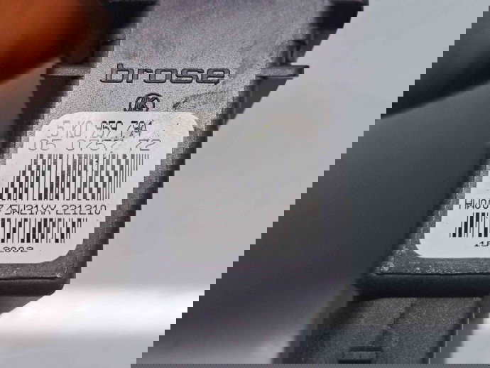 Motoras geam stanga spate Volkswagen Golf 6 (5K1) [Fabr 2009-2013]