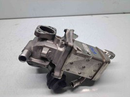 Racitor gaze Volvo V40 II Facelift [Fabr 2013-2019] P32203034 2.0 D4204T8 88KW / 120CP