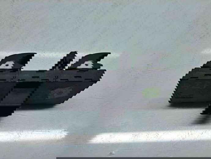  Butoane comanda geamuri sofer  Volkswagen Tiguan (5N) [Fabr 2007-2016] 1K4959857B