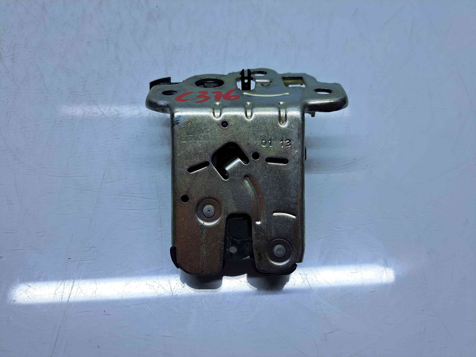 Broasca capota spate Audi A6 (4G2, C7) [Fabr 2012-2017] - imagine 2