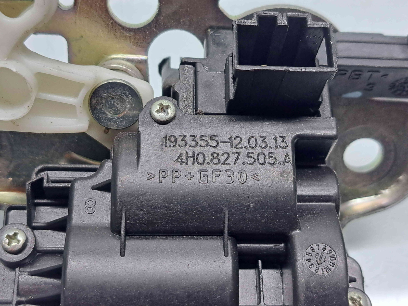 Broasca capota spate Audi A6 (4G2, C7) [Fabr 2012-2017] - imagine 4