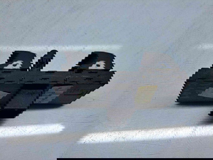  Butoane comanda geamuri sofer Volkswagen Passat B7 (362) [Fabr 2010-2014] 3AC868348D