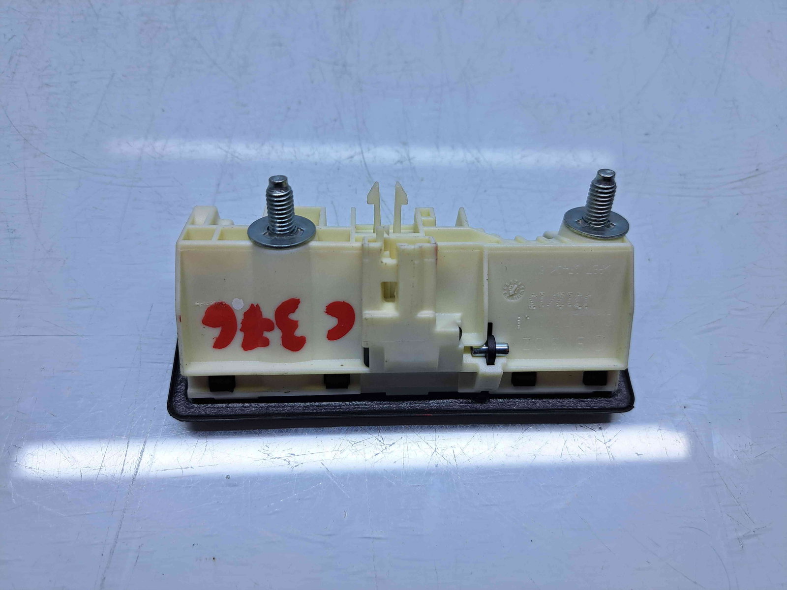 Buton deschidere portbagaj Audi A6 (4G2, C7) [Fabr 2012-2017] 5N0827566T - imagine 3