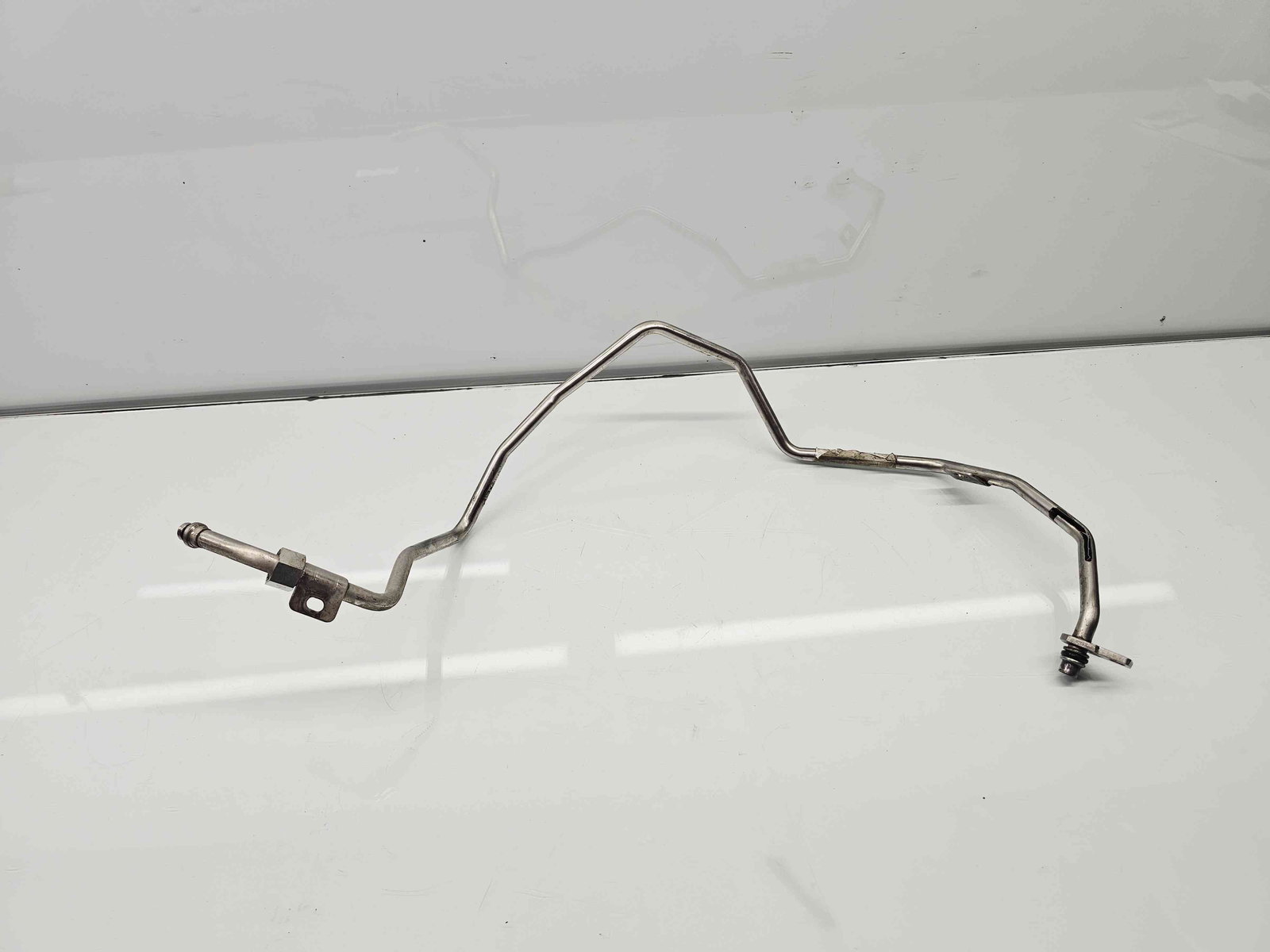 Conducta ulei Audi A4 (8K2, B8) [Fabr 2008-2015] OEM 2.0 TDI CAGA 105KW / 143CP - imagine 1