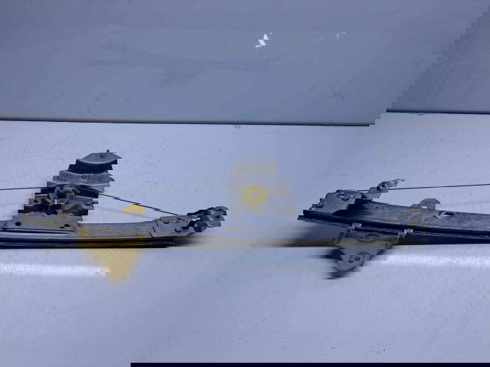 Macara electrica geam dreapta fata Renault Clio 4 (B98) Hatchback [Fabr 2012-2020]