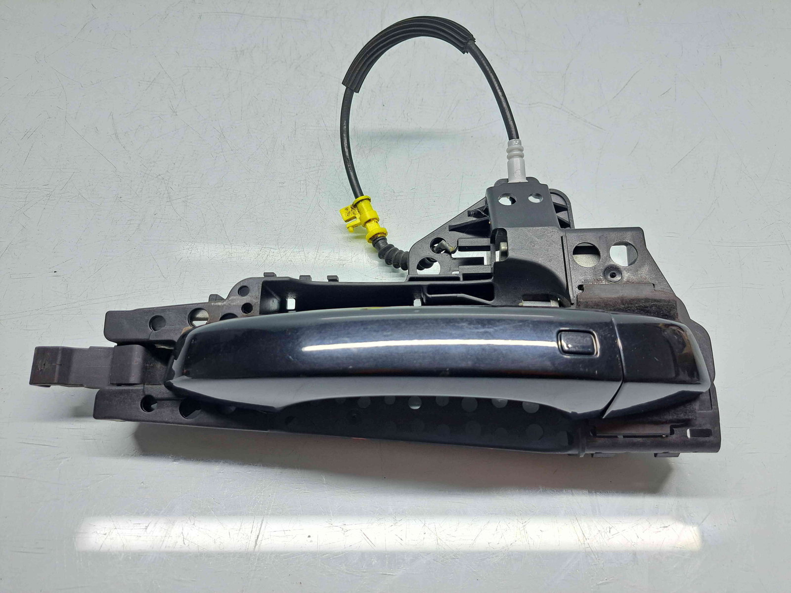 Maner usa dreapta spate Audi A6 (4G2, C7) [Fabr 2012-2017] - imagine 1