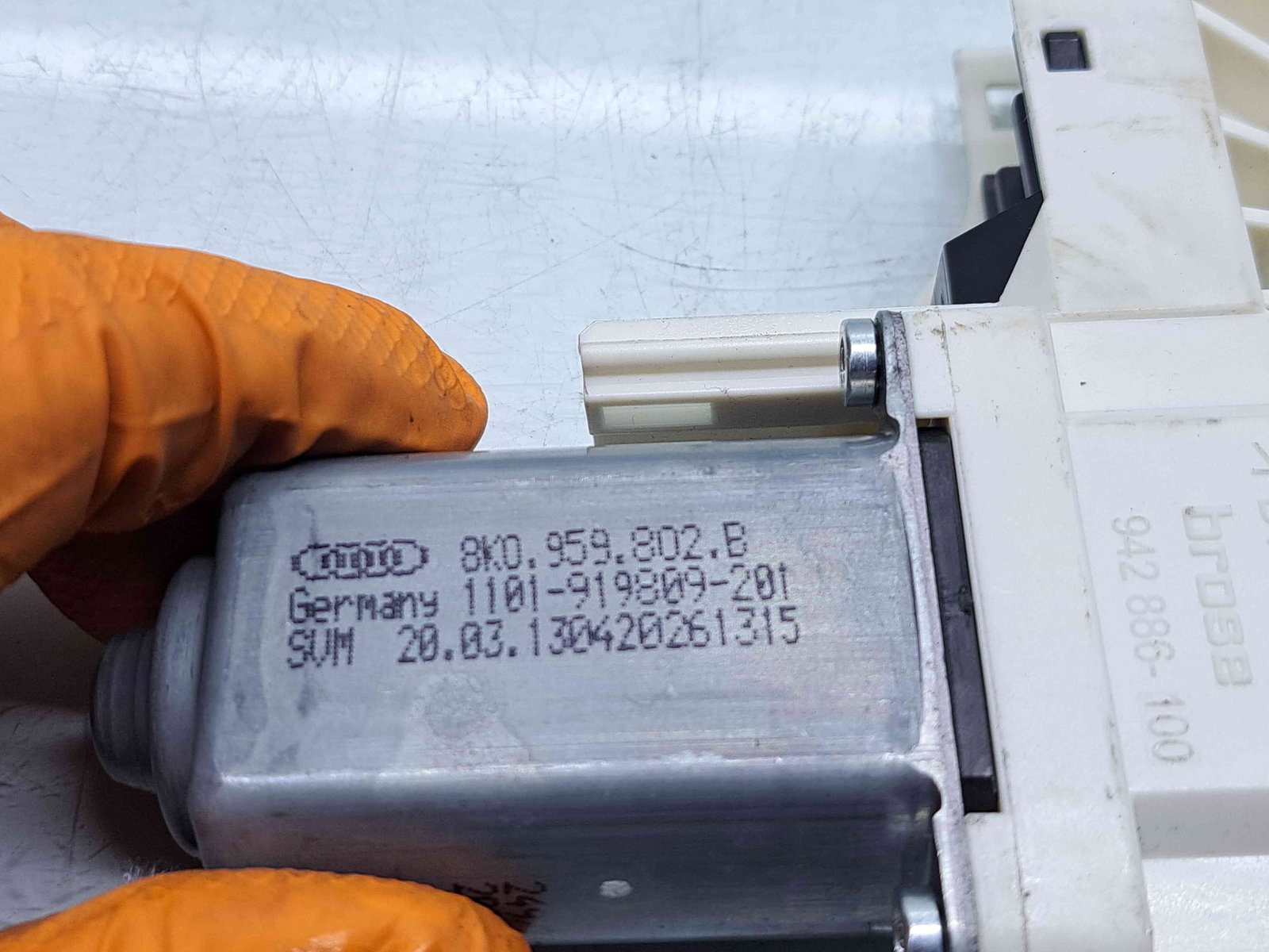 Motoras geam dreapta fata Audi A6 (4G2, C7) [Fabr 2012-2017] - imagine 4