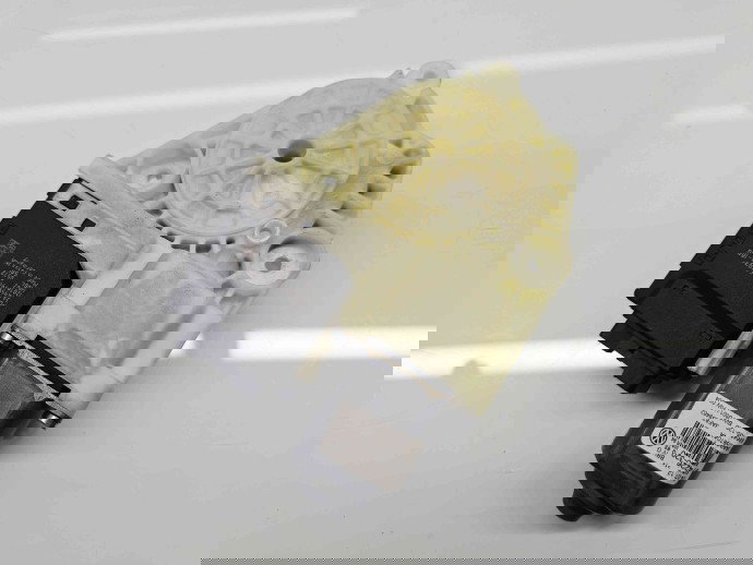 Motoras geam dreapta spate Volkswagen Passat B7 (365) Variant [Fabr 2010-2014]