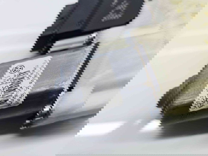 Motoras geam dreapta spate Volkswagen Passat B7 (365) Variant [Fabr 2010-2014]