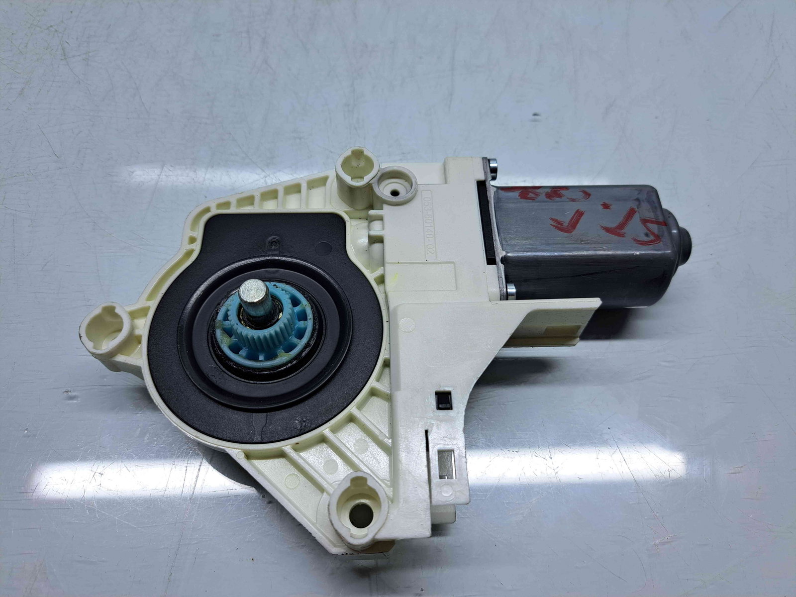 Motoras geam stanga fata Audi A6 (4G2, C7) [Fabr 2012-2017] - imagine 1