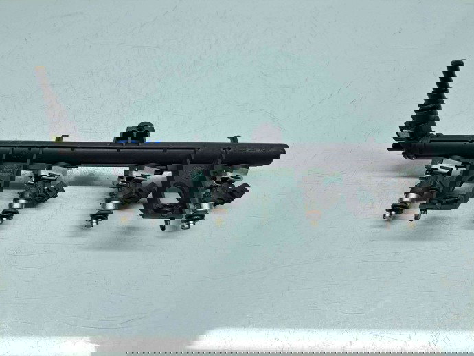 Rampa injectoare Renault Clio 4 (B98) Hatchback [Fabr 2012-2020] 8200367230 1.2 B D4F740 55KW / 75CP