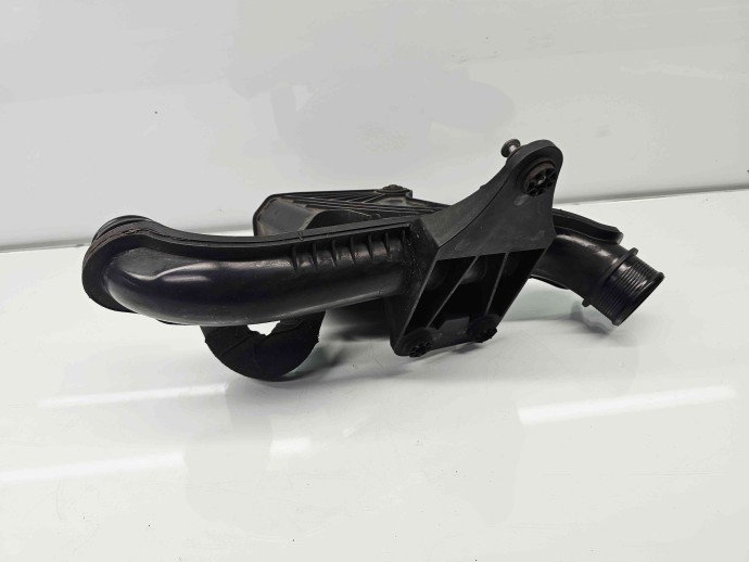 Rezonator aer Audi A6 (4G2, C7) [Fabr 2012-2017] OEM 2.0 TDI CGLC 130KW / 177CP