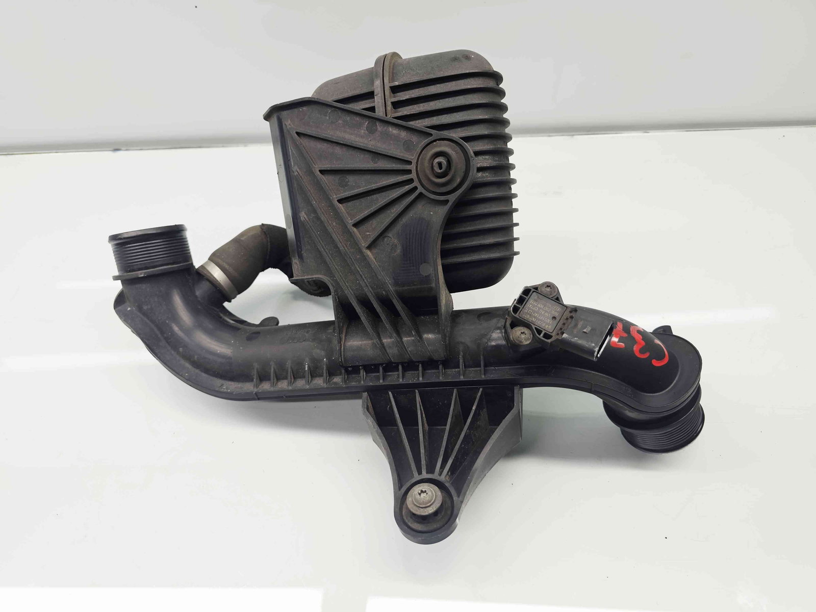 Rezonator aer Audi A6 (4G2, C7) [Fabr 2012-2017] OEM 2.0 TDI CGLC 130KW / 177CP - imagine 5