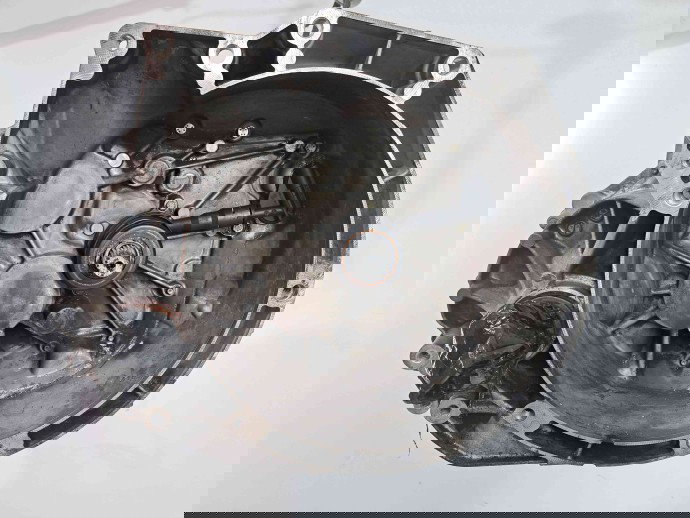 Cutie viteze manuala 6 trepte Ford Mondeo 5 Hatchback [Fabr 2014-2022] 1.5 TDCI T7DA 88KW / 120CP FG9R 7002 ADA