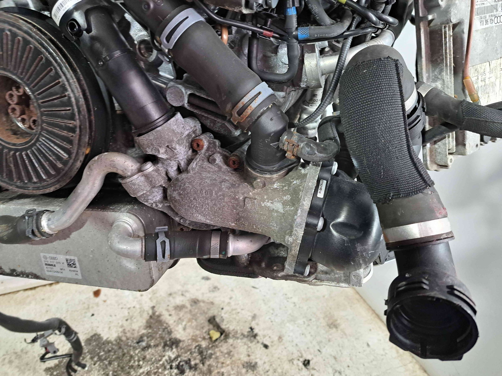 Motor complet ambielat Audi A7 Sportback (4GA) [Fabr 2011-2017] CEUC 4.0 TFSI CEUC 309KW / 420CP - imagine 4