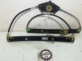 Macara geam stanga fata Audi A4 B8 2.0 TDI CJCB 8K0837461A 2008-2015
