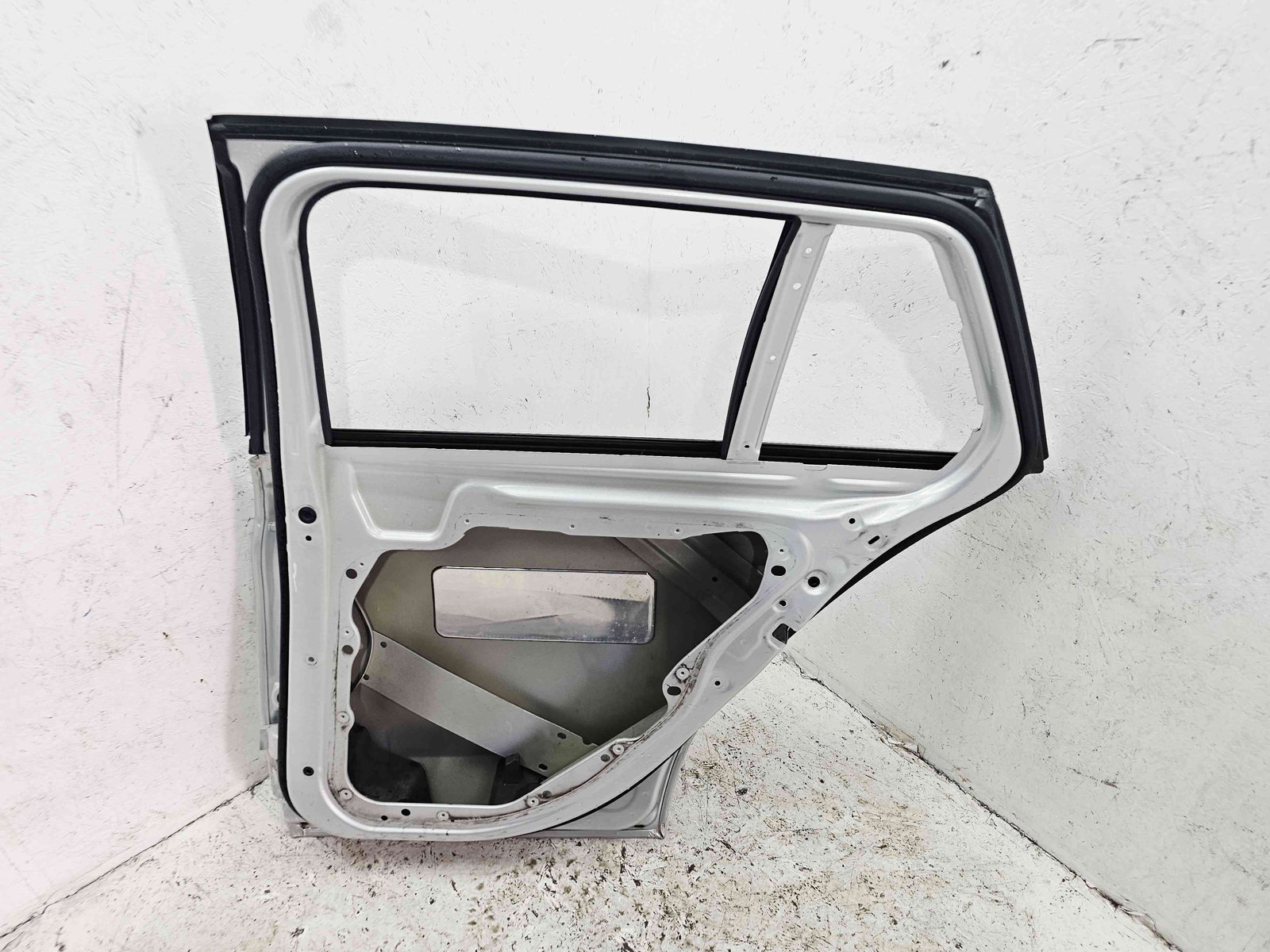 Usa dreapta spate Mercedes Clasa C Combi (W205) [Fabr 2015-prezent] - imagine 6