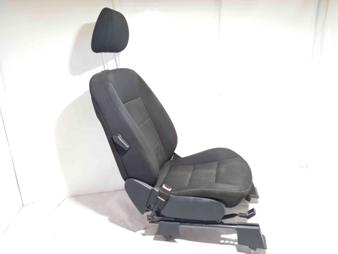 Scaun stanga fata OEM Mercedes B200 W245 2.0 CDI 2005-2011