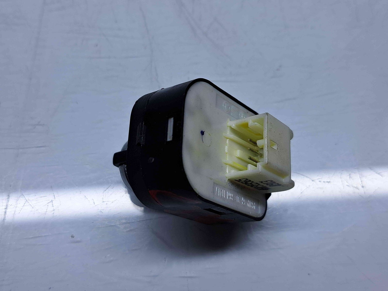 Buton reglaj oglinzi AUDI A8 D4 (4H2, 4H8, 4HC, 4HL) [Fabr 2009-2018] 4H0959565 - imagine 3