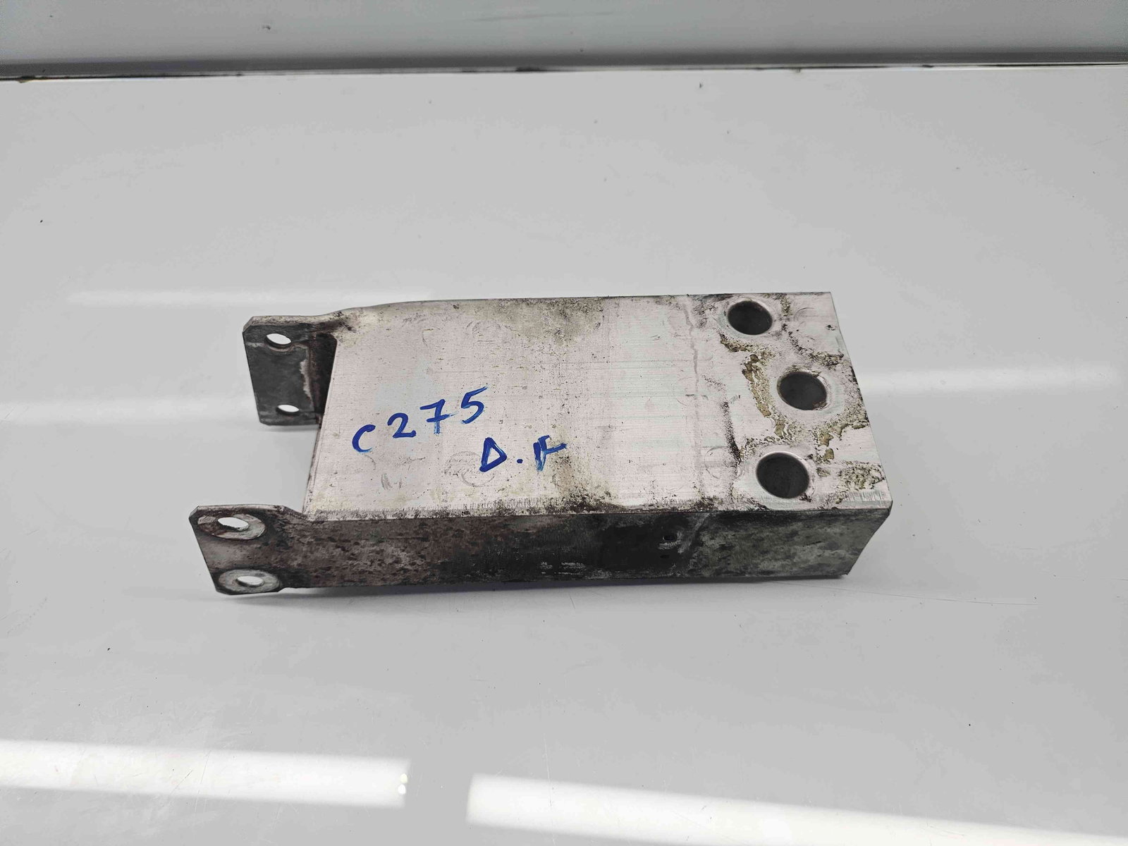 Cap lonjeron dreapta Mercedes Clasa A (W176) [Fabr 2012-2018] - imagine 1