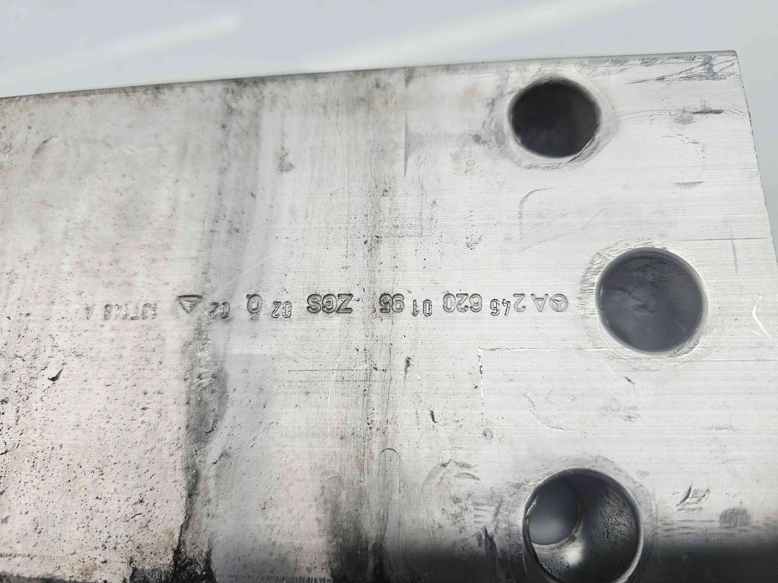 Cap lonjeron stanga Mercedes Clasa A (W176) [Fabr 2012-2018] - imagine 4