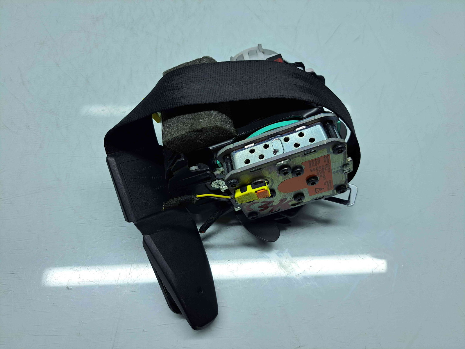 Centura dreapta fata Audi A6 (4G2, C7) [Fabr 2012-2017] 4G8857706M - imagine 2