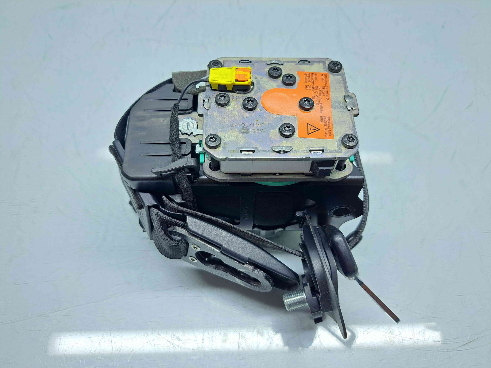 Centura stanga fata Audi A6 (4G2, C7) [Fabr 2012-2017] 4G8857705F - imagine 1