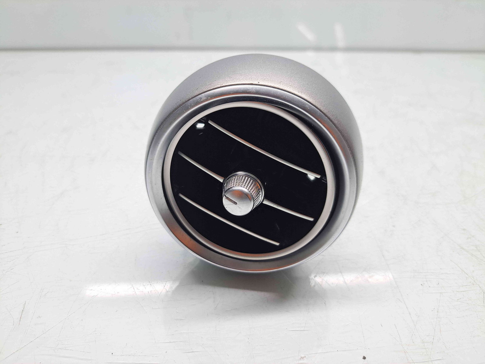Grila aerisire dreapta Mercedes Clasa C Combi (W205) [Fabr 2015-prezent] A2058300301
