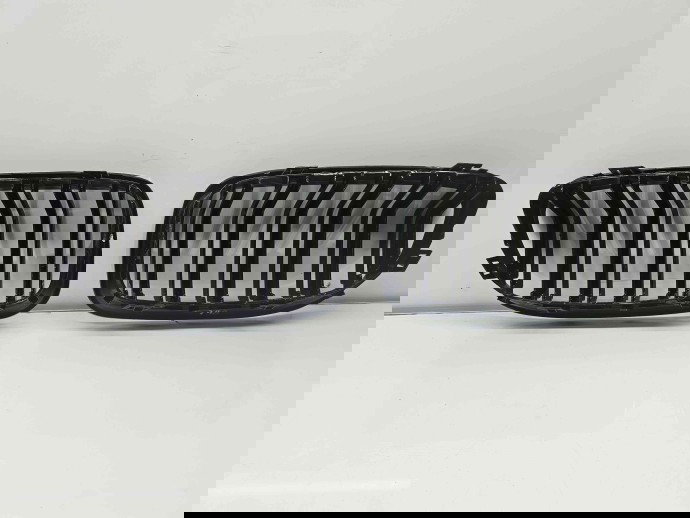 Grila bara fata Bmw 3 (E90) [Fabr 2005-2011]