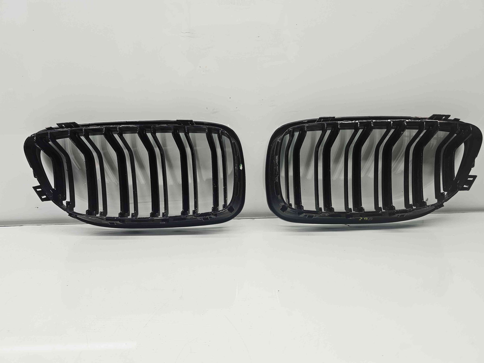 Grila bara fata Bmw 3 (E90) [Fabr 2005-2011] - imagine 6